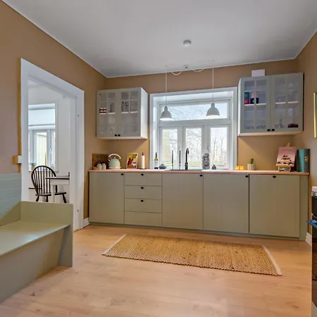 Prázdninový dům In With Wifi *