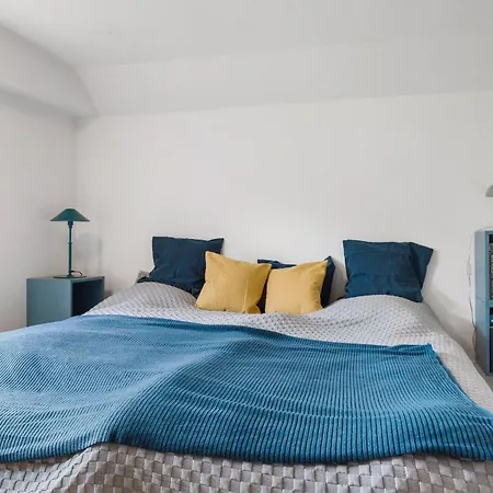 Prázdninový dům In With Wifi